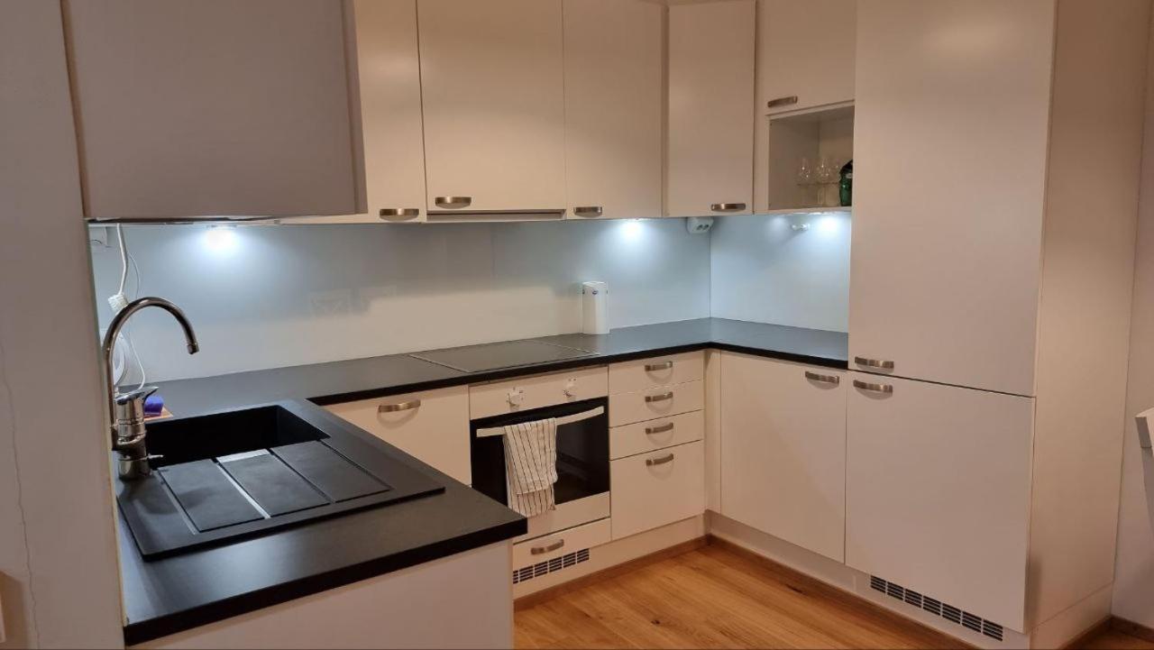Aa Apartments Saariniemenkatu เฮลซิงกิ ภายนอก รูปภาพ